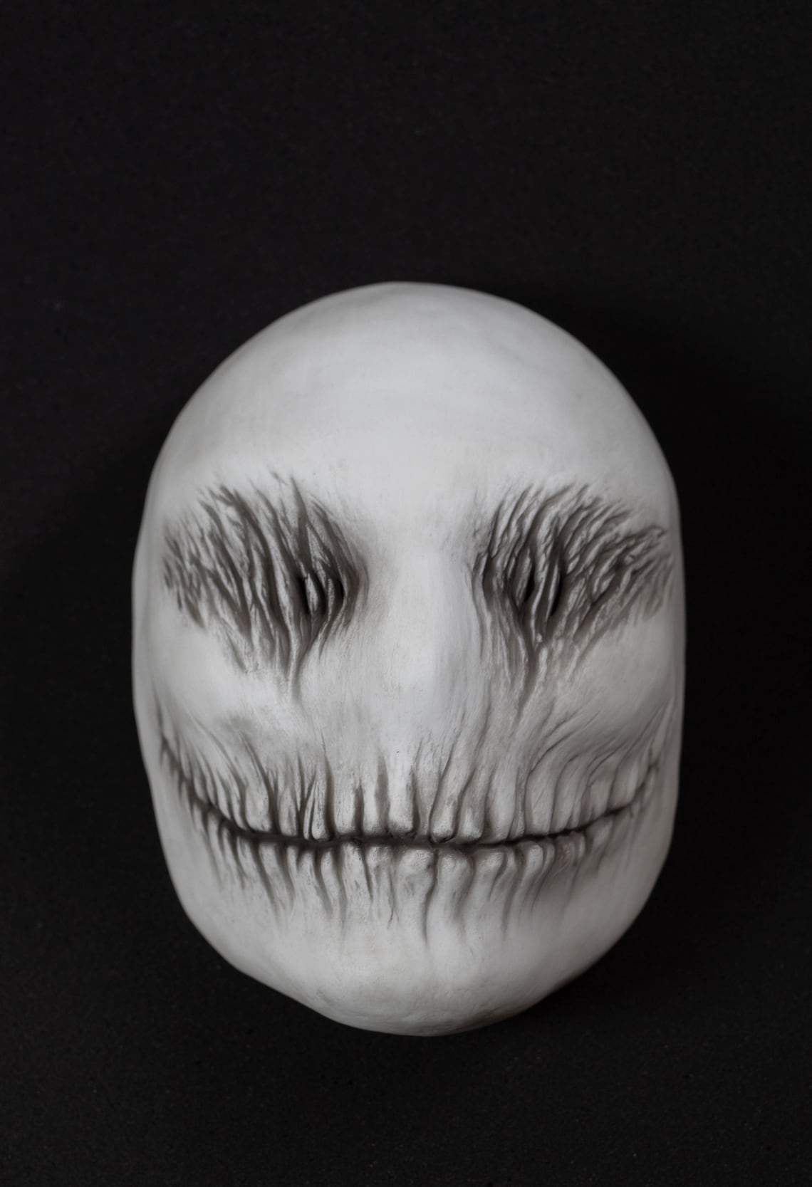 New fantasy mask horror costume suitable for Halloween carnival