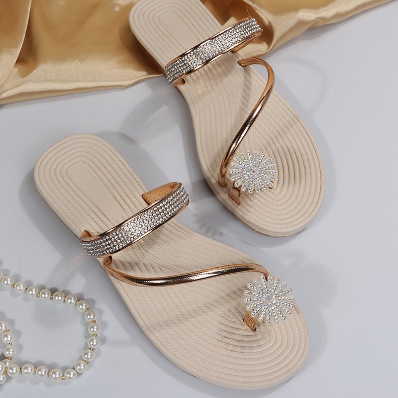 🔥Summer Discount - 49% OFF🌹2024 Summer New Shiny Flat Shoes Rhinestone Sandals