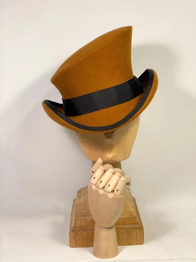 🎁20% OFF - Asymmetric top hat