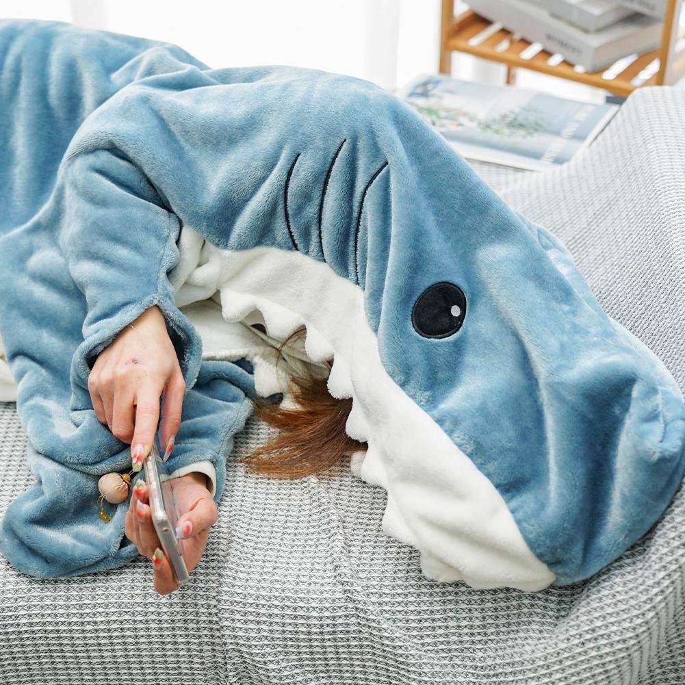 🔥SALE🔥 Shark Blanket Walking on the beach