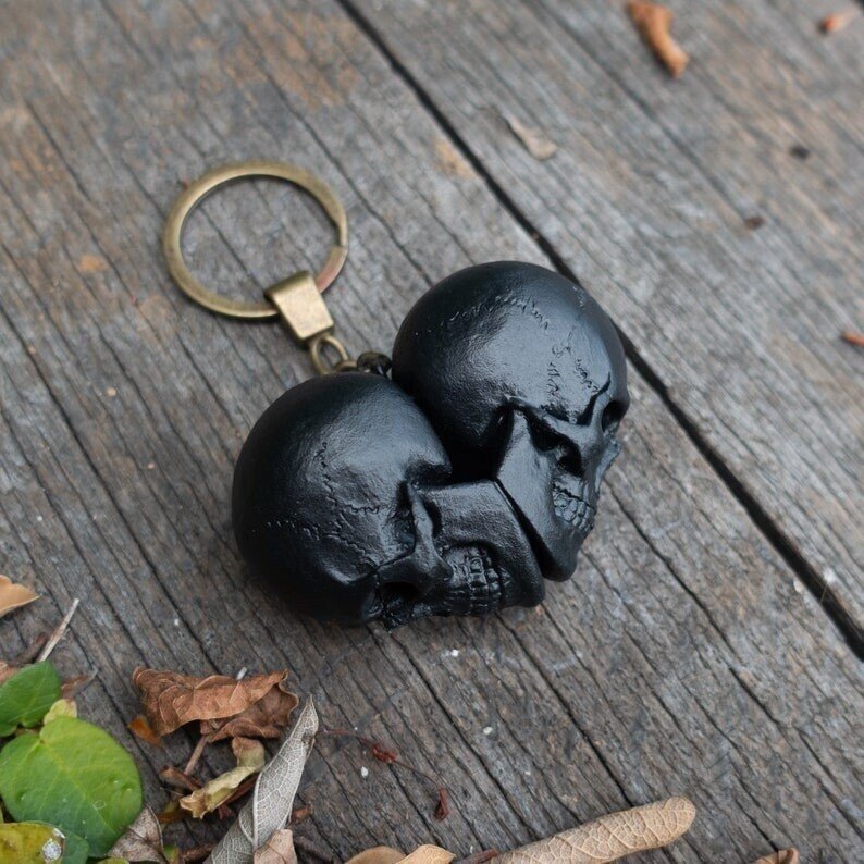 💕Unswerving till death-☠️Anatomical Skull Red Heart  Pendant Keychain☠️